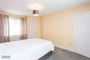 Bedroom- click for photo gallery